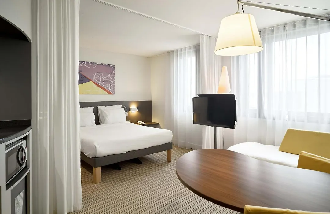 Novotel Suites Paris Roissy CDG-1