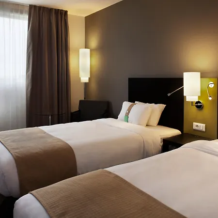 Aiden By Best Western Paris Roissy Cdg-2